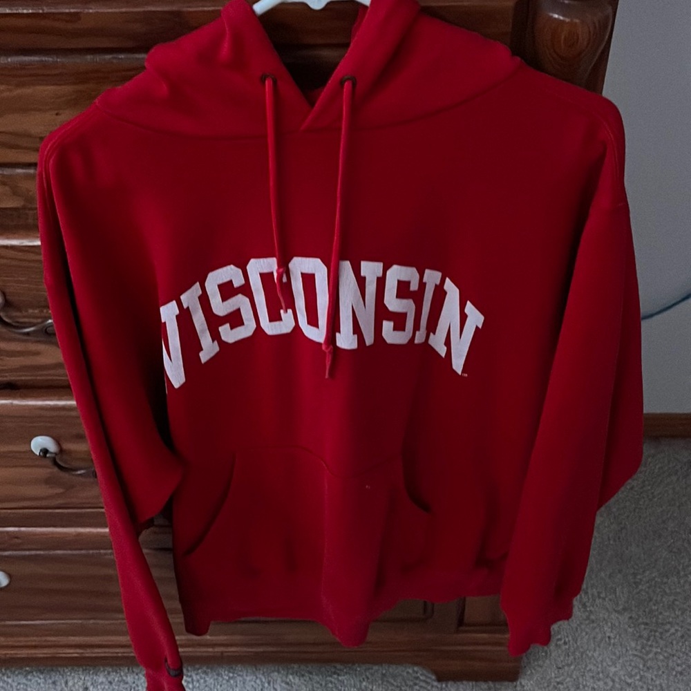 wisconsin sweatshirt